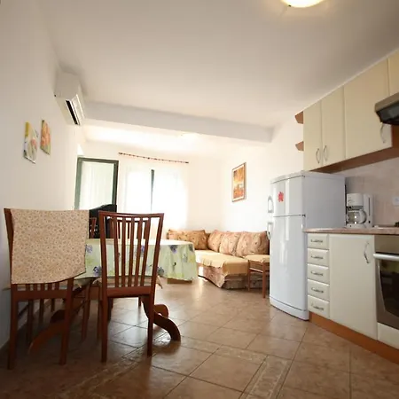Apartament Jadran *